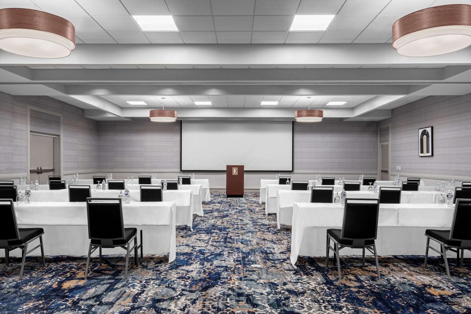 Embassy Suites By Hilton Nashville Airport Exterior foto